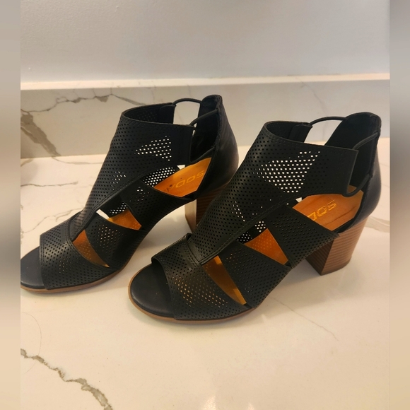 Soda block heels - Picture 1 of 4